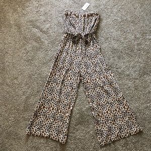 NWT Strapless Wide Leg Animal Print Jumpsuit